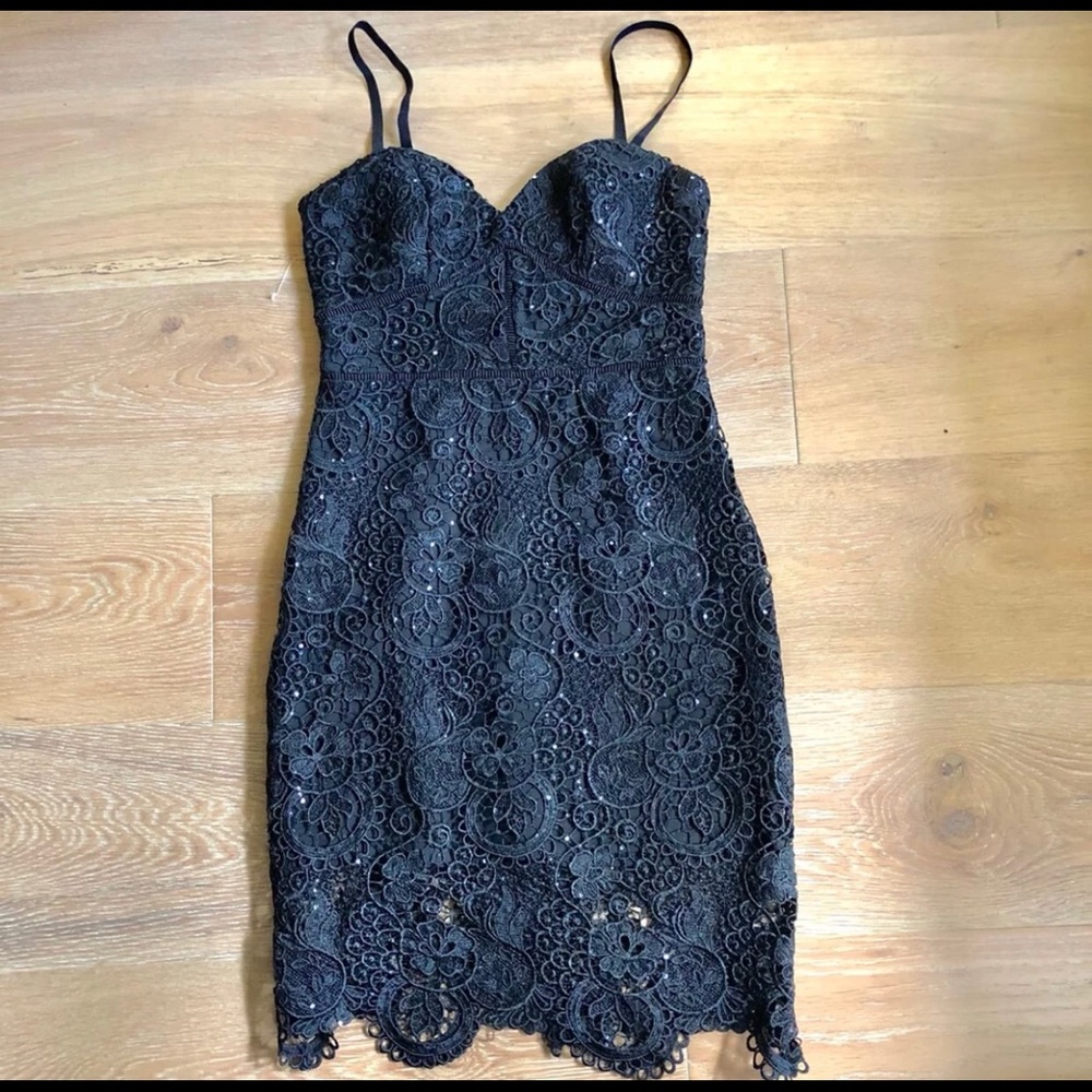 Bebe black lace dress NWT XS